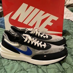 Nike Waffle One SE Size 12 new with box